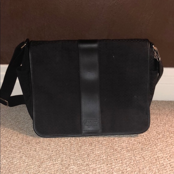 Coach Messenger Bag - Picture 1 of 4
